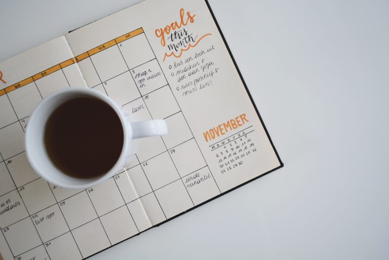 How to Stay Accountable as a Solopreneur
